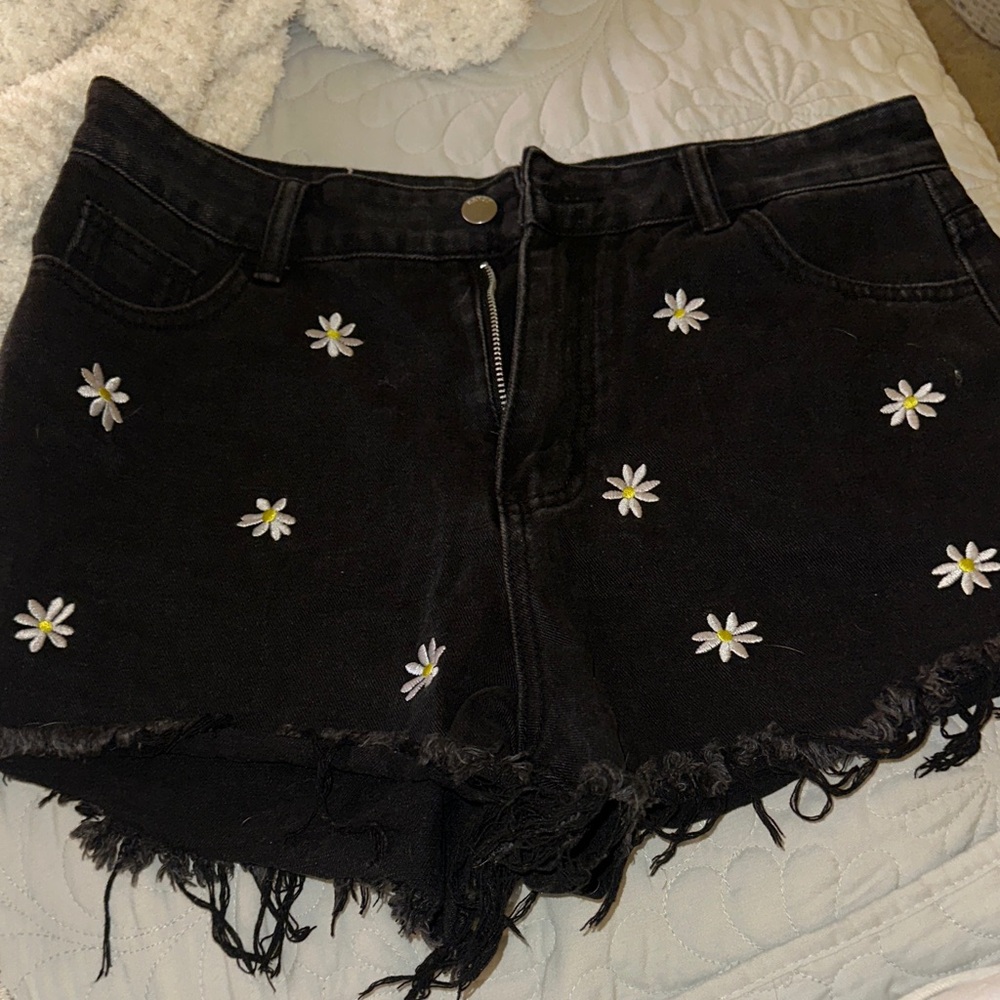 SHEIN Black Daisy Embroidered Jean Shorts
